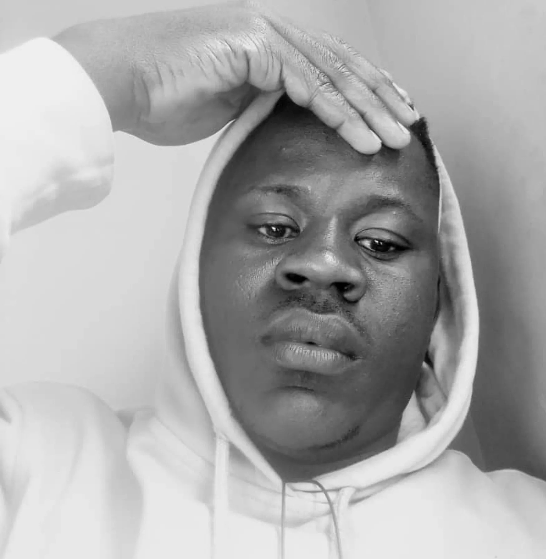 Avie Lyrically Don
